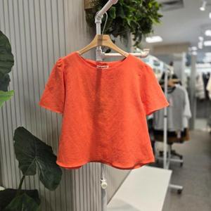 스테파니 HC05 면마퍼프블라우스BL N25NS5229H