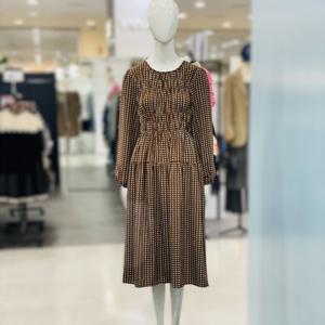 [클리지]라운드 스모크 밴딩 쉬폰 원피스 CP7WOP02