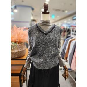 스테파니 세이브존01 스팽글 브이넥 니트 조끼 A25SW5401