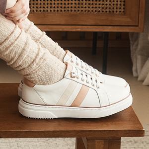 [엘칸토] 정상가179,000원 여성 밴딩 스니커즈 3.5cm LCWS37M339