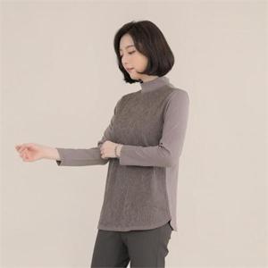 [애비뉴투지]엄마옷 가을여인 플리츠배색 반폴라 여성 가을 겨울 긴팔 블라우스 B10013 50대 60대 중년여..