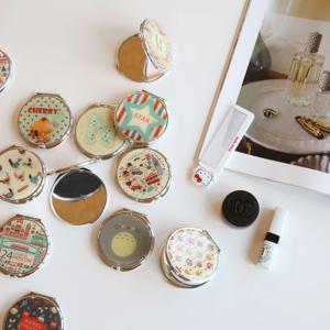 [1+1] 양면 손거울 휴대용 미니 거울 포켓 거울 화장품 파우치 선물포장 -12type