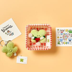 목도리두른 네잎클로버 키링+목도리+메세지카드+체크박스 우정 커플템
