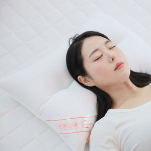 코지 에어필 마이크로다운 경추 1줄 베개솜 2개입