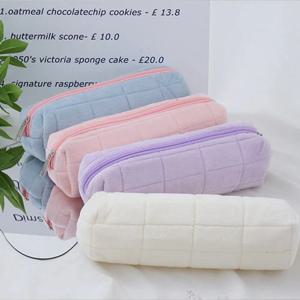 부들부들 극세사 원단 사각패턴 천필통 펜파우치