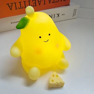 살아있는 모과캐릭터  옐로우 무드등