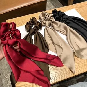 TEMU 커피 브라운, 크림, 버건디, 블랙 컬러의 우아한 단색 삼각형 스카프 헤어 타이 4개 세트 - 포니테일 및 업두용 부드러운 원단 스크런치와 흐르는 리본, 매끈하고 디자인, 일상적인 헤어 스타일링 | 달콤한 머리띠 | 부드러운 원단 타이, 머리용 리본