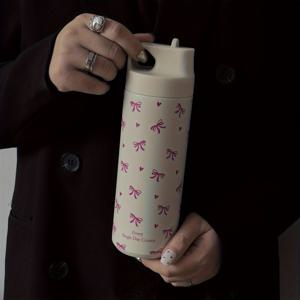 TEMU 1pc 550Ml/18.6Oz Bow Tie Heart Series 텔레스코, 보온 컵, 플립 탑 물병, 진공 병 및 텔레스코, 여행 및 야외 컵, 체육관 및 스포츠 병, 평평한 바닥 컵, 자동차 컵, 겨울 및 여름 음료 용기, 휴일 선물.