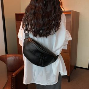 TEMU 스타일리시 조절 가능한 체인 벨트 백 - 레터 디자인 블랙 여성용 허리 가방, 캐주얼 룩과 일상 사용에 완벽한 안전 여행 파우치 | 시크한 벨트백 | 레이디스 백
