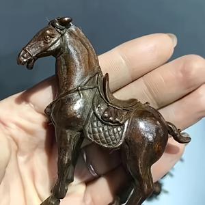 TEMU 1개 빈티지 구리 말 조각상, 행운의 상징, 책상 장식품, 크리스마스, 할로윈, 이스터, 하누카를 위한 장식용 피규어 - 전기 필요 없음, 깃털 없음, 크리스마스, 할로윈 장식, 가을 홈 데코 수집품 피규어