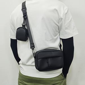 TEMU 스타일리시 블랙 나일론 남성용 크로스바디 백 조절 가능한 스트랩, 일상 출퇴근이나 캐주얼 외출에 적합한 컴팩트하고 내구성 있는 가방, 필수품을 위한 다양한 수납공간, 다용도 숄더백 | 디자인의 가방 | 내구성이 뛰어난 나일론 소재 작은 크로스바디 백