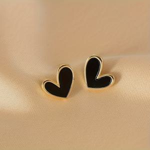 TEMU 저자극성 스테인리스 골든 하트 모양 스터드 귀걸이, 변색 방지, 편안하고 다용도, 심플하고 우아한 고품질 패션 여성용 귀걸이, 일상 또는 파티용 주얼리 액세서리로 여성을 위한 고급스러운 선물