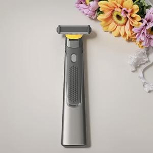 TEMU 충전식 USB 전기 면도기 및 바디 헤어 트리머, 그루밍을 위한 3개의 빗 포함.