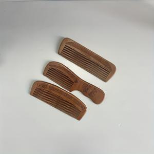 TEMU 장식 조각 디자인이 있는 호두나무 머리 빗 3개 세트 - 정전기 방지, 부드러운 스타일링, 일반 모발용 휴대용 그루밍 도구, 대나무 손잡이, 얇은 나무 이빨로 엉킴 풀어주고 스타일링하기
