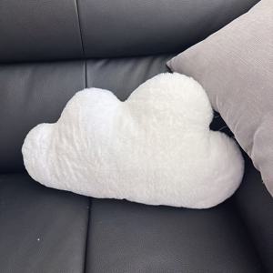 TEMU 1pc 귀여운 만화 별 플러시 베개 쿠션 - 부드럽고 편안한 흰색 푹신한 별 디자인, 집과 소파 장식에 적합, 놀이방 또는 거실에 완벽, 재미있는 방 장식 | 재미있는 디자인 | 니트 질감