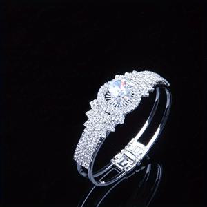 TEMU 럭셔리 라인스톤 하트 & 라운드 스톤 스터드 팔찌, 구리 베이스, 데일리 웨어, 올 시즌 - 트렌디 클로 세팅 뱅글 주얼리