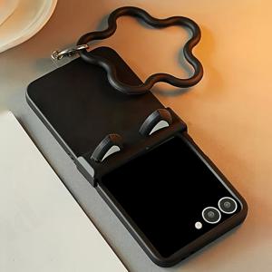 TEMU 귀여운 3D 고양이 귀 별형 팔찌가 있는 블랙폰케이스, 삼성 for Flip 6,5,Z Flirp4,3,5G,Z Flr7용 충격방지 커버 힌지 보호쉘, 빛나는 고양이 디자인 휴대폰 케이스, 펑키한 핸드폰 케이스, 젤리 전화기 케이스, 강력한 휴대폰 프로텍터, 부드러운 보호 케이스, 트렌디한 액세서리
