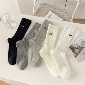 TEMU 5 쌍 여성용 긴 발목 양말, 리본 프린트 - 통기성 있는 원단, 높은 품질의 캐주얼 여름 양말, 편안함과 스타일, 다양한 색상 (검정색, 흰색, 회색, 해군색, 베이지) - 편안한 양말 | 세련된 발목 양말 | 건설, 귀여운 양말