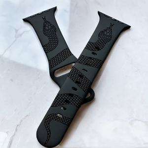 TEMU 애플워치 38mm-49mm용 조각 뱀 비늘 밴드, 방수 내구성 스트랩 버튼 클로저, 미끄럼 방지 텍스처 그립, 모든 애플워치 모델 호환 (시리즈 1/2/3/4/5/6/7/8/9/SE) - 블랙, 일상 착용, 스포츠 & 파티, 라이프스타일, 운동 장비에 이상적, 세련된 디자인, 유연한 소재, 스마트워치 액세서리, 테크 애호가, 피트니스 애호가