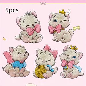 TEMU 5pcs 귀여운 리본-타이 고양이 자수 패치 세트 - 다양한 옷을 입은 귀여운 만화 고양이, 옷, 가방, 모자, 신발에 붙이는 자수 패치 - 밝은 파스텔 색상, 파스텔 액세서리|즐거운 디자인|접착 패치