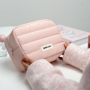 TEMU 사계절용 핑크색 퀼트 메이크업 백, 대용량 수납 파우치 휴대용 여행 세면 도구 정리함, INS 스타일의 다층 수납공간, 20.5**9cm 넉넉한 화장품 케이스 여성용 세면도구 가방 90개 지역 터치 뷰티 홀더 걸리 INS 미학 캐리올 MUA 일상 사용 필수품