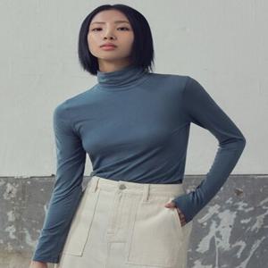여성) 소프트 터틀넥 긴팔티_MSE4TU2001
