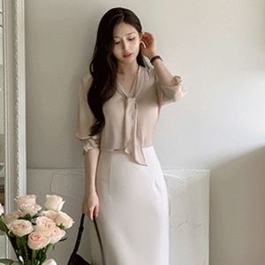 (가을하객 블라우스)[추석특가 아뜨데이]1000장 돌파✨  V넥 타이 7부 소매 블라우스 하객룩 오피스룩 데이트룩 기본블라우스 여리핏블라우스 꾸안꾸룩 가을 가을옷 bs8402