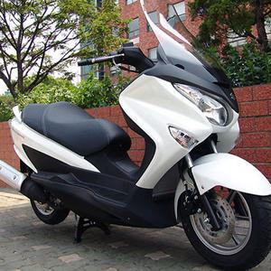 스즈키 스쿠터 버그만125 빅스쿠터 / pcx125 엔맥스