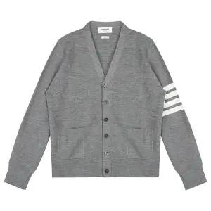 톰브라운 23FW MKC484A Y1014 055 사선 하이 브이넥 가디건 그레이