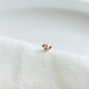 14k 웨이브 큐빅 피어싱 OPPKE6467