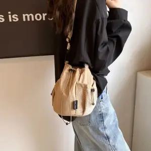 초경량 데일리 복조리 미니 크로스백 (WFK2C6O)