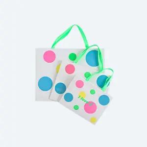 [아이러브제이] (온라인전용) 시그니처 도트 쇼핑백