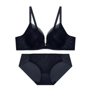 트라이엄프 레이스 소프트 와이어 커버업 네이비 브라 팬티 세트