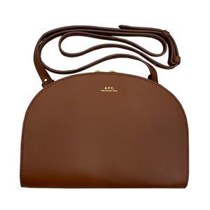 [더팩토리] 22FW 아페쎄 데미룬 하프문 클러치 크로스백 (PXAWV F61596 CAD)