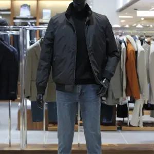 [바쏘](의정부점)24 FW 심플 베이직 봄버 블루종 점퍼 리얼블랙