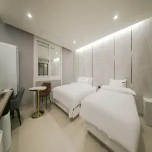 [광주] 용봉동 HOTEL YAJA(광주, 북구)