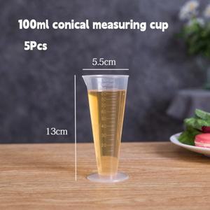100ML 삼각형 측정 컵 스케일 투명 플라스틱 졸업 실린더 붓는 스파우트 액체 용기 주방 바 도구 5Pcs