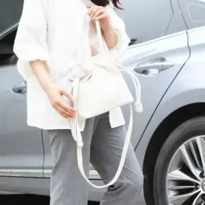 20대 30대 여자 여성 미니 크로스백 토트백 핸드백