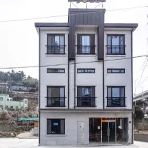 [전남 펜션] 여수 문펜션 (여수)