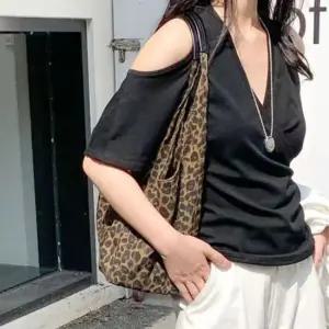 마띠에르 여성 호피 숄더백 쇼퍼백 데일리백 토트백