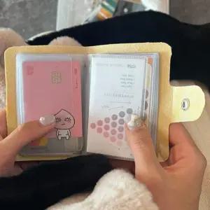 명함 정리 카드홀더 똑딱이 지갑 저장소 보관함 학생카드지갑 카드홀더 명함철