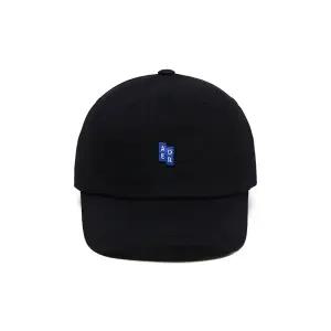 아더에러 시그니피컨트 TRS 태그 캡 01 느와르 BMSGFYHW0201BK