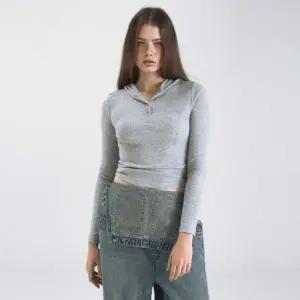 [롯데백화점]후아유 여성 Hooded Line T-shirt WHLAF3731F