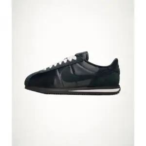 NIKE 코르테즈 텍스타일 SE W - 블랙:핑크 아이스:블랙 IH2014-010 1393231