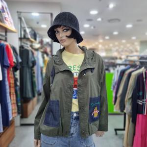 베네통/애플아울렛/밑단 스트링 포켓 데님 자수 후드 점퍼/BAJP02441