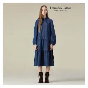 [써스데이아일랜드][Thursday Island] 셔링 티어드 데님 원피스(T236MOP304W)