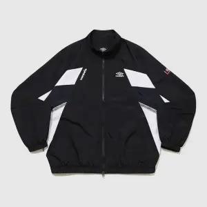 [엄브로] HBL OG 헤리티지 스탠넥 바람막이 자켓 BLACK UQ321CJK97 BLK0