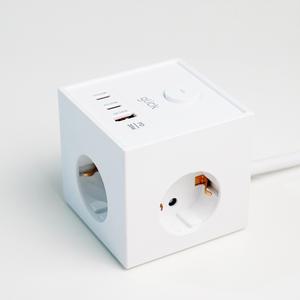 지클릭커 3구 화이트 16A 메인스위치 USB 큐브형 멀티탭 1.5m (고용량 4000W)