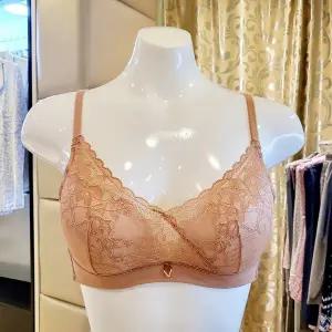 [대구백화점] [비너스]25aw 애쉬 메모리 몰드브라 AB컵(VBR9000A B OB)