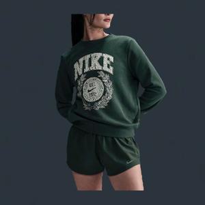 [나이키] 여성 스포츠웨어 클럽 플리스 크루넥 스 셔츠 HV6499-338